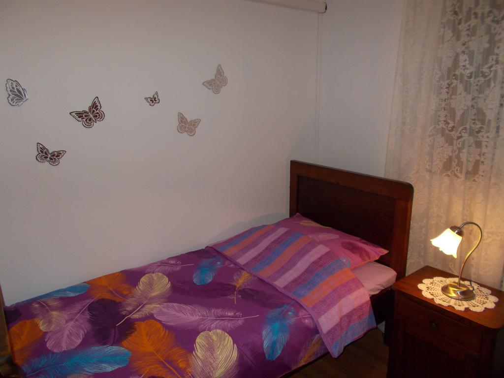 לאבין Apartments Sara מראה חיצוני תמונה